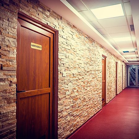 Perla Hotel Szlanikfürdő Kültér fotó