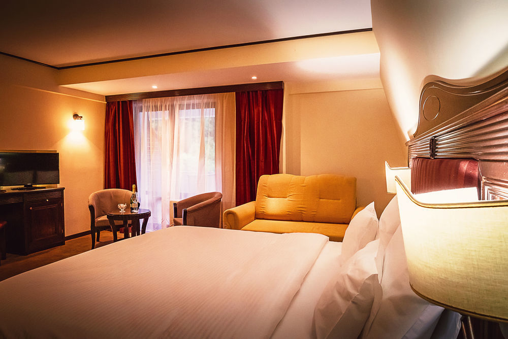 Perla Hotel Szlanikfürdő Kültér fotó