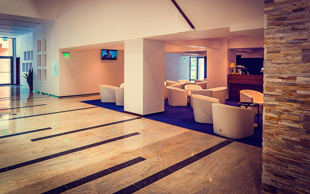 Perla Hotel Szlanikfürdő Kültér fotó
